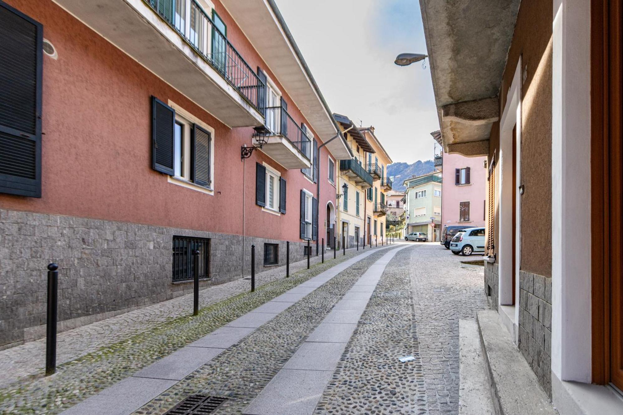 Golden Lake - Luxury Apartment ☆☆☆☆☆ - 100M From The Lake Baveno Esterno foto