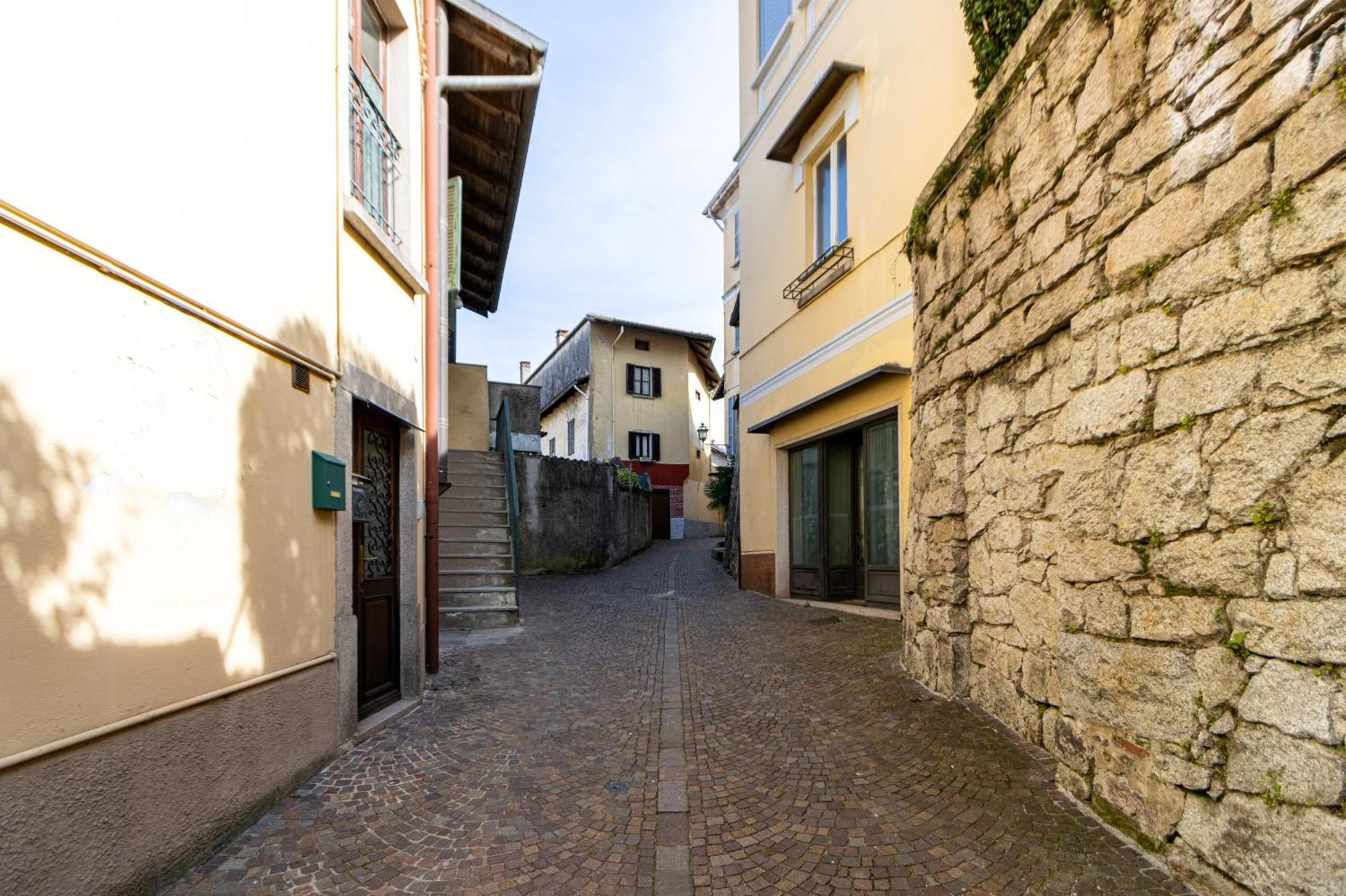 Golden Lake - Luxury Apartment ☆☆☆☆☆ - 100M From The Lake Baveno Esterno foto